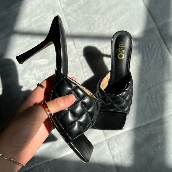 EGO Shoes - Cute Little Quilted Sandal Heels 🖤